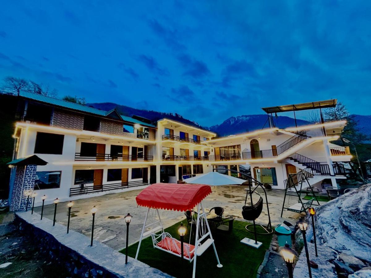 Hotel Beas River Retreat - A Riverside Hotel With Balcony Manāli Exterior foto