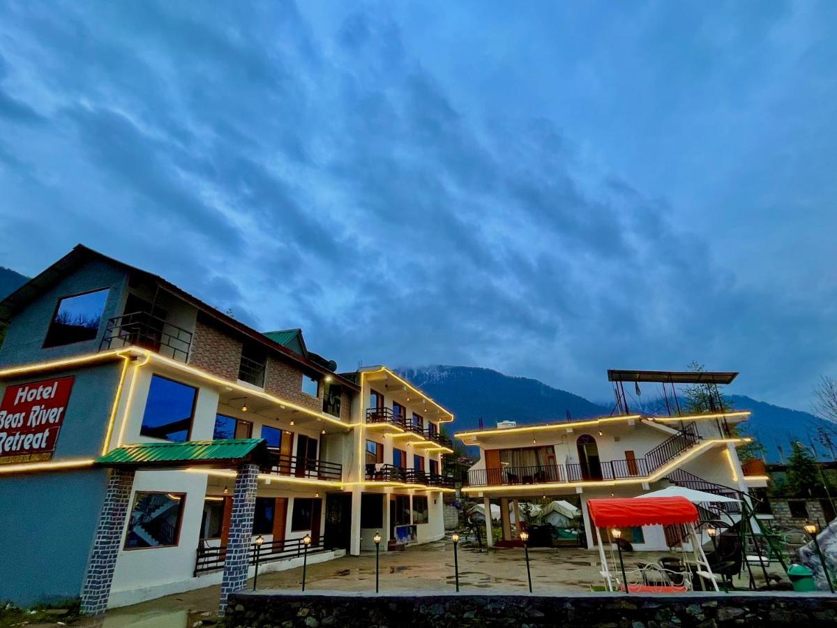 Hotel Beas River Retreat - A Riverside Hotel With Balcony Manāli Exterior foto